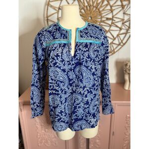 Women's JCrew XS blue and‎ white blouse